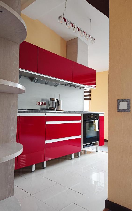 Riga City Center Quiet Apartment With Free Private Parking エクステリア 写真